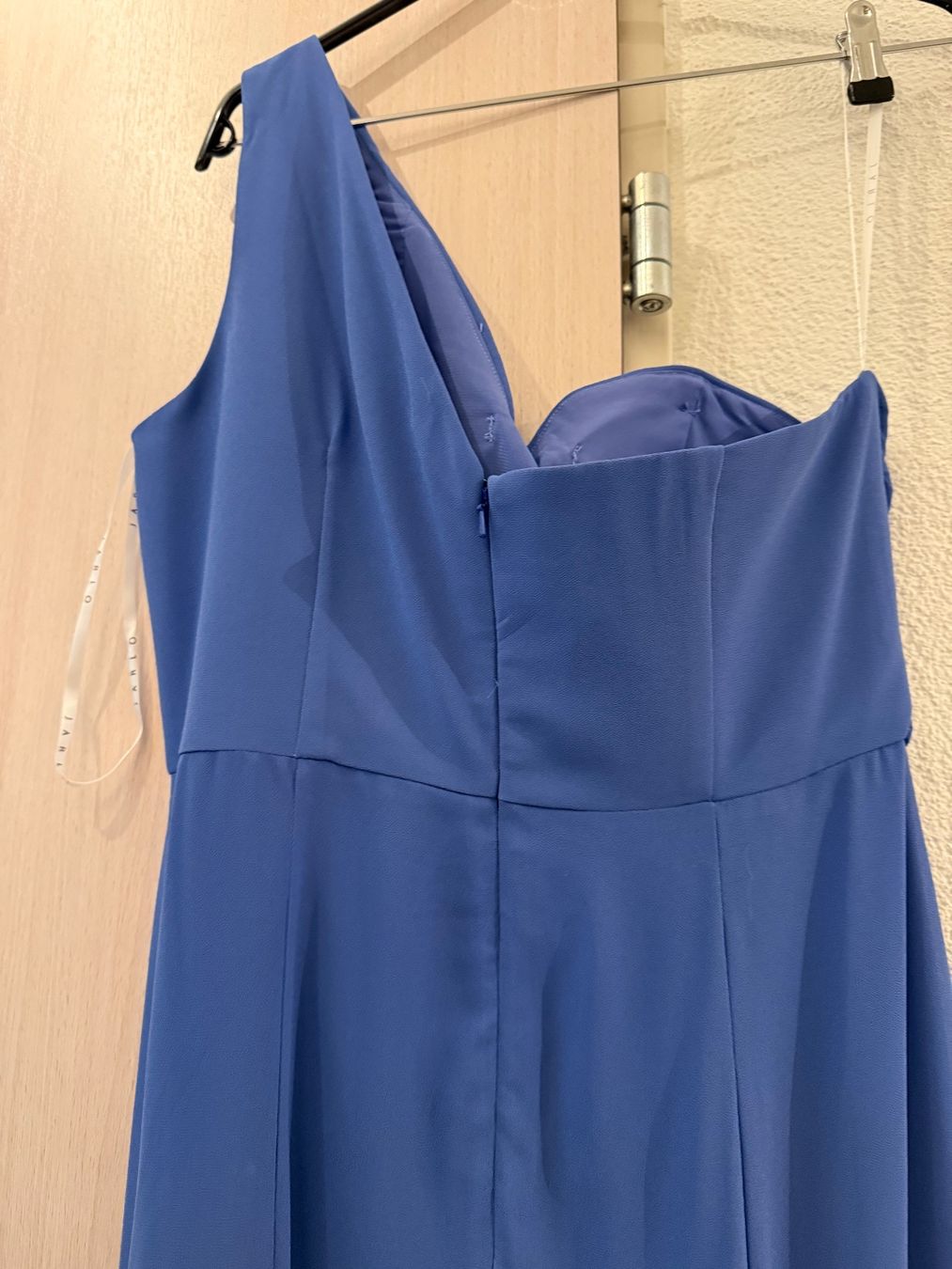 Kleider: JARLO DAMENKLEID – Gebraucht aus Zürich von flo_7cvq 2