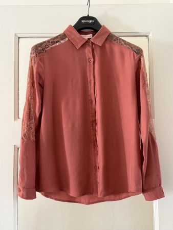 Bluse mit Spitze - Grösse M