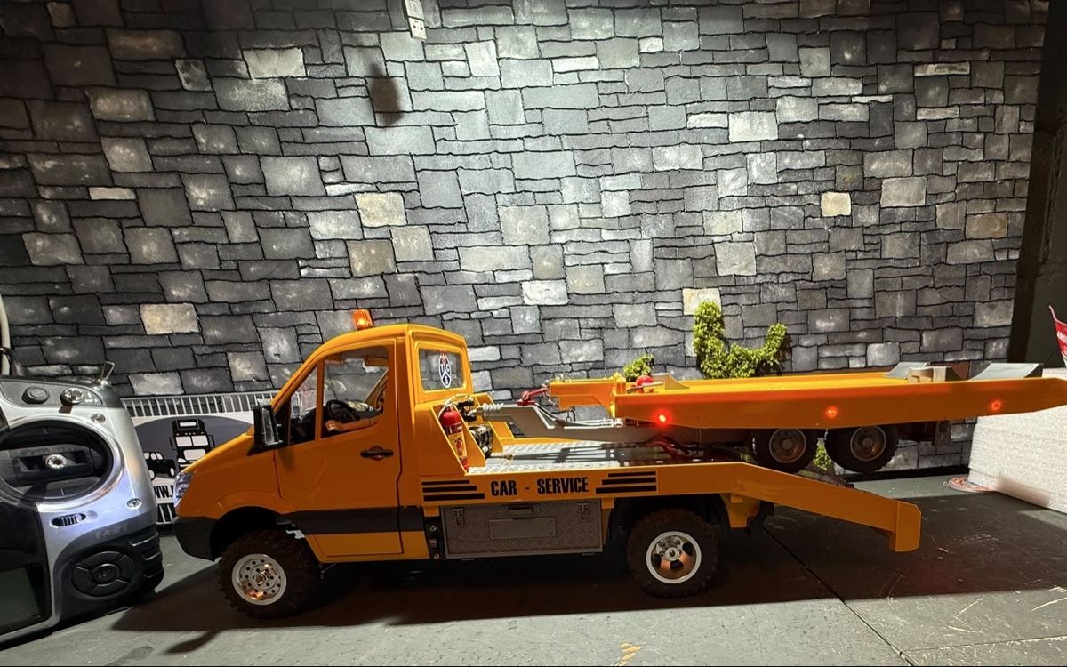 Modellismo RC: RC Abschlepper  – Usato da Altdorf UR venduto da modellbau-widmer 8