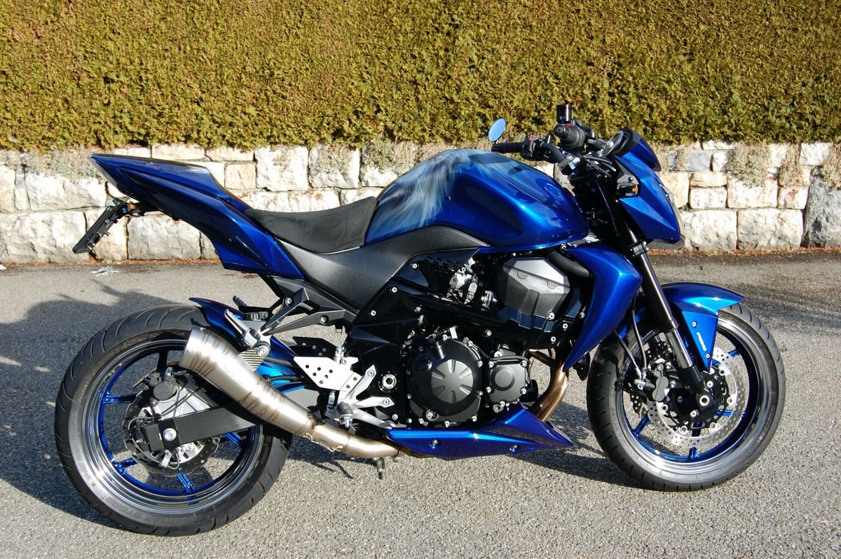Kawasaki Strasse: Kawasaki Z750 – Gebraucht aus Worben von Elmunel
