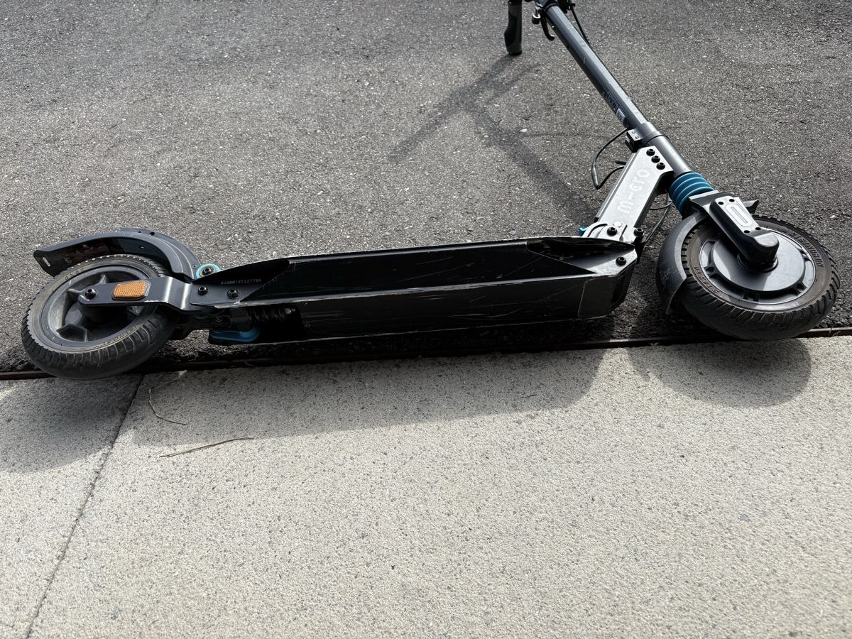 Scooters: E-Scooter Micro Merlin – Gebraucht aus Gebenstorf von Capo007 7