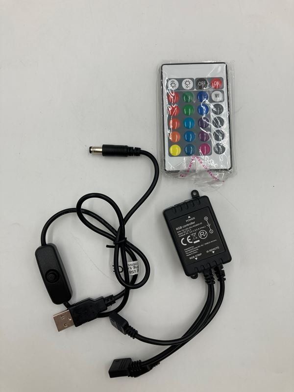 Ghirlande e barre luminose: SOLIGHT | TV und PC LED-Streifen | 2x 50cm – Nuovo (secondo la descrizione) da Wittenbach venduto da Restwert_St-Gallen 3