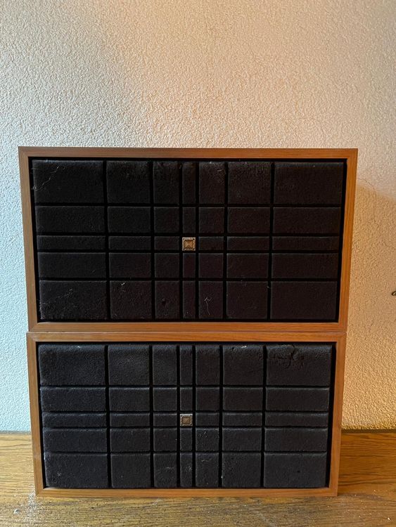 Le tout nouveau et mythique lecteur à bandes Revox b77