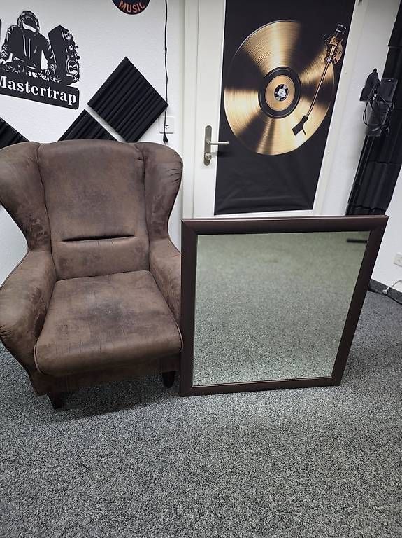 Sessel: Poltrona combinazione specchio – Gebraucht aus Rüti zh von mastertrap01