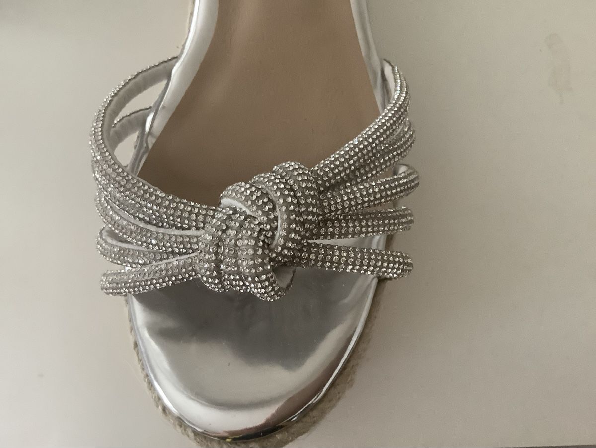Scarpe da donna: Keilabsatz Sandalen – Nuovo (secondo la descrizione) da schaffhausen venduto da Chiquimiki 3