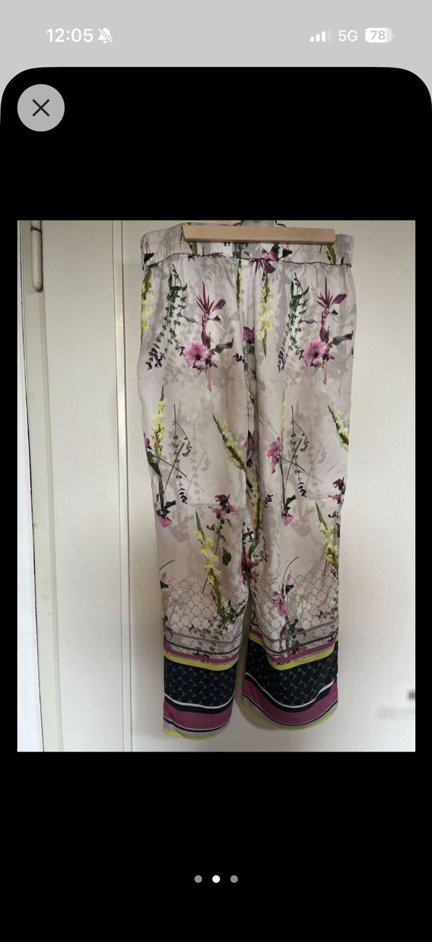 H&M Pantaloni: Pack 2x Hosen – Usato da Boppelsen venduto da iris_b_u 4