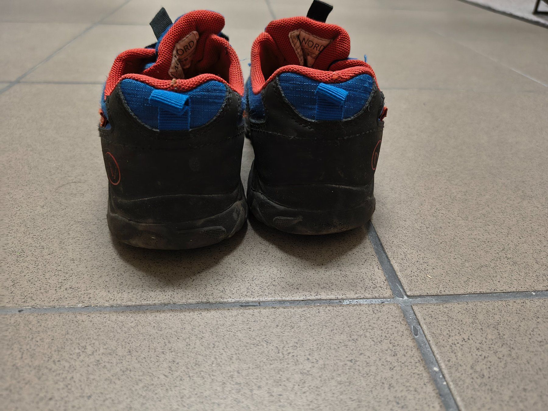 46 Nord Scarpe per ragazzi: Trekkingschuhe 46Nord Grösse 33 – Usato da Lostorf venduto da SoNi019 1