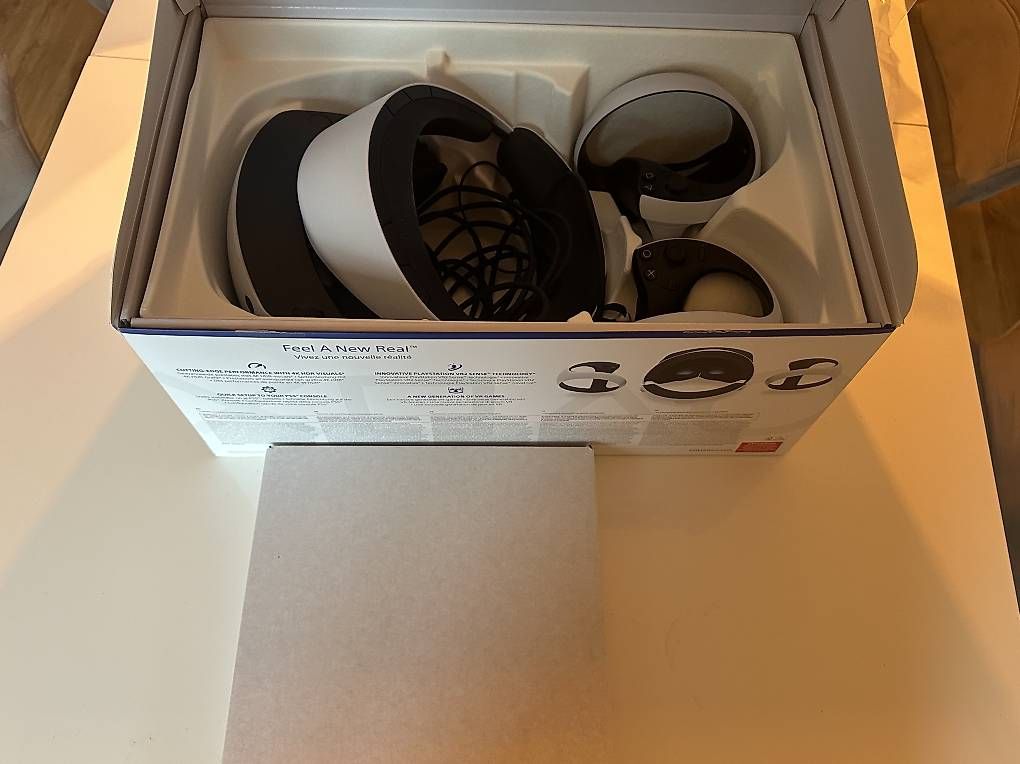 Sony Casco VR: Sony PlayStation VR2 Headset neu – Usato da Riehen venduto da dan_mm9d 4