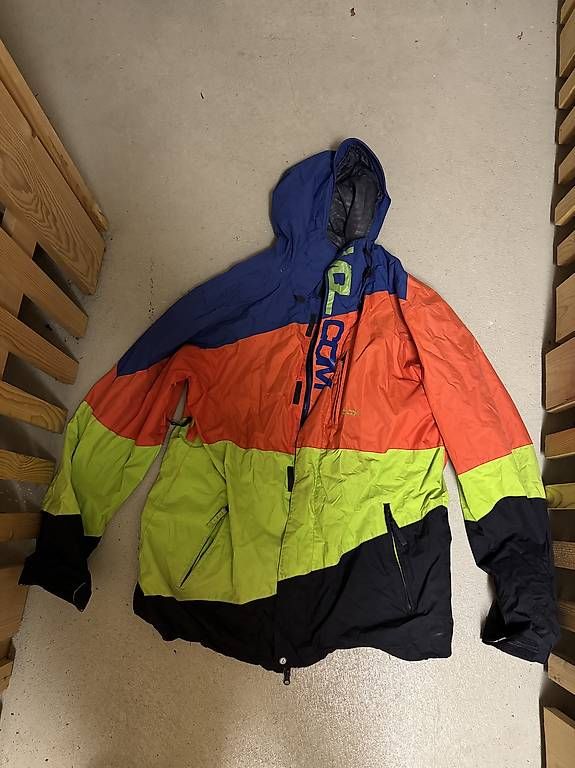 Giacche: Snowboard Jacke Volcom – Usato da Kriens venduto da mat_xpn2