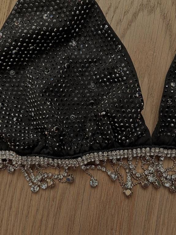 Top: Top S – Usato da Cademario venduto da ana_zp9b 1