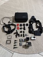 GoPro HERO4 Komplettset mit 3 Akkus, 64GB & viel Zubehör