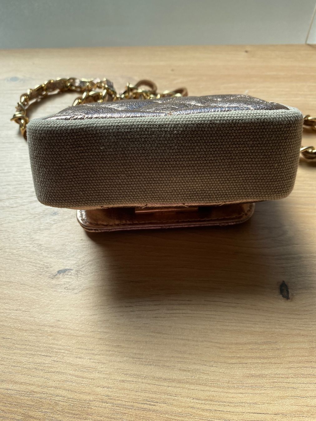 Borse da donna: kleine Tasche INNUE – Usato da balsthal venduto da davidbalsthal23 3