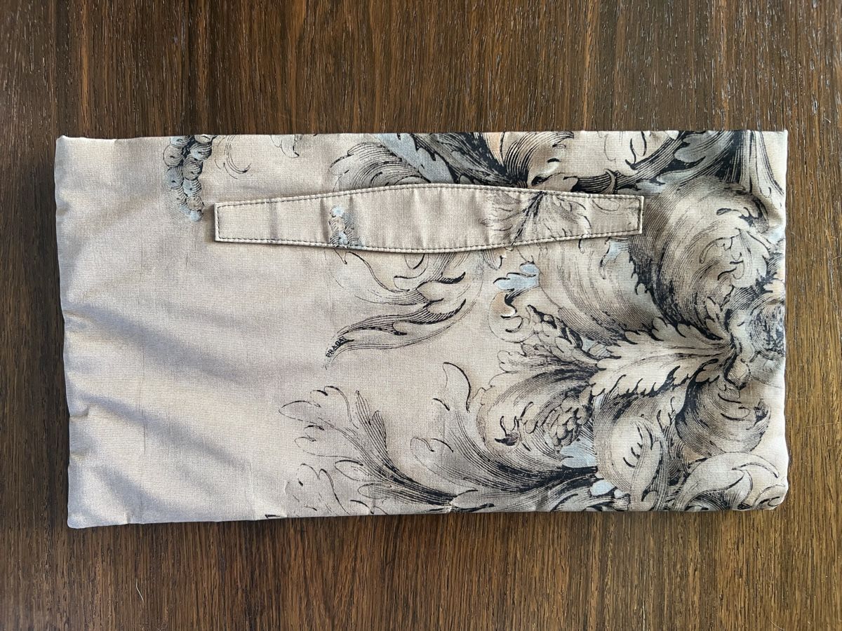 Prada Taschen für Damen: Prada Clutch Seide – Neu (gemäss Beschreibung) aus Pfaffhausen von rina_c 1