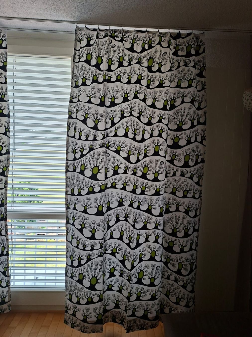 Ikea Vorhänge: Vorhang (234 cm x 141 cm) – Gebraucht aus Oberrüti von zwierbel7 1