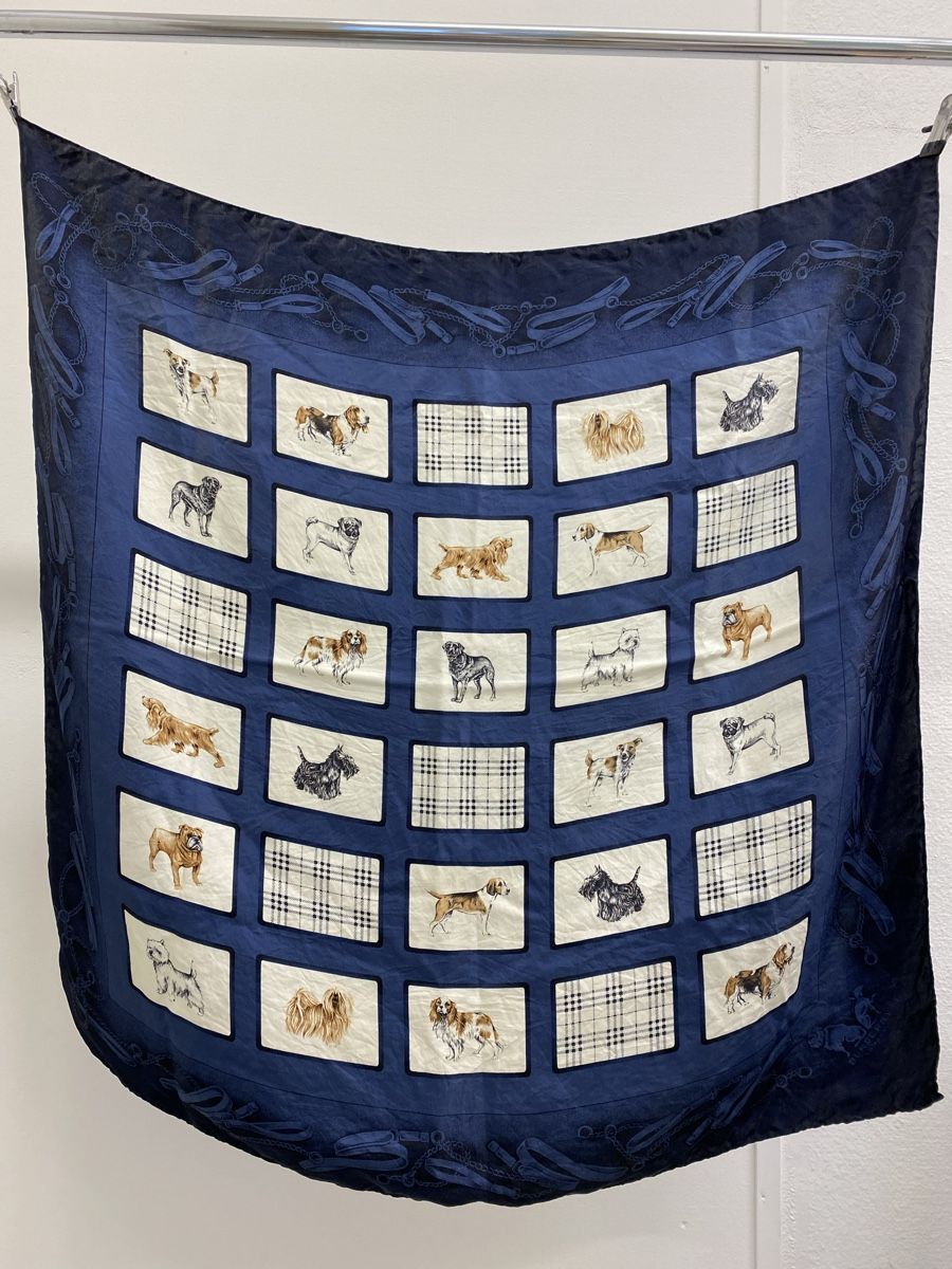 Burberry Foulard & Sciarpe: Burberry Foulard – Usato da Balzers venduto da styleee
