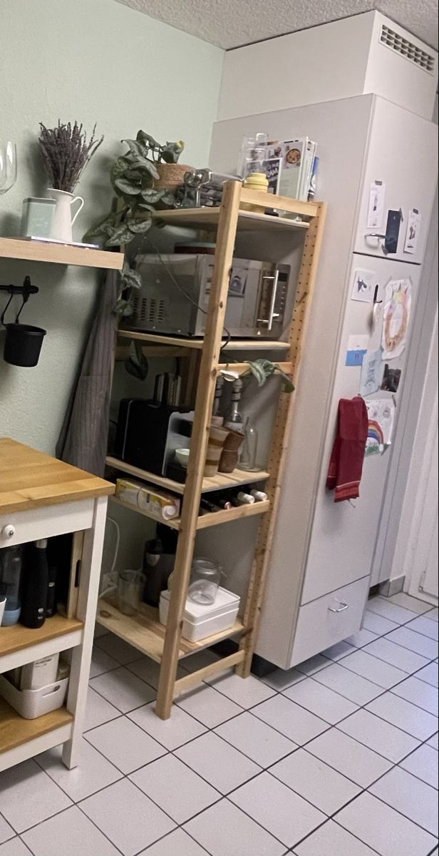 Ikea Étagères: Ivar Regal – D'occasion à Horw par AnnieBee