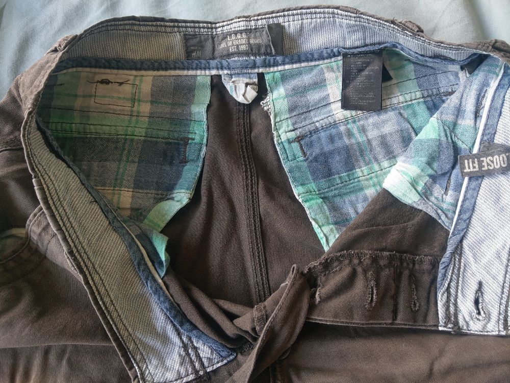 H&M Hosen: Short cargo homme brun taille 30 Idéal pour l'été – Gebraucht aus Belp von Pepe11 3