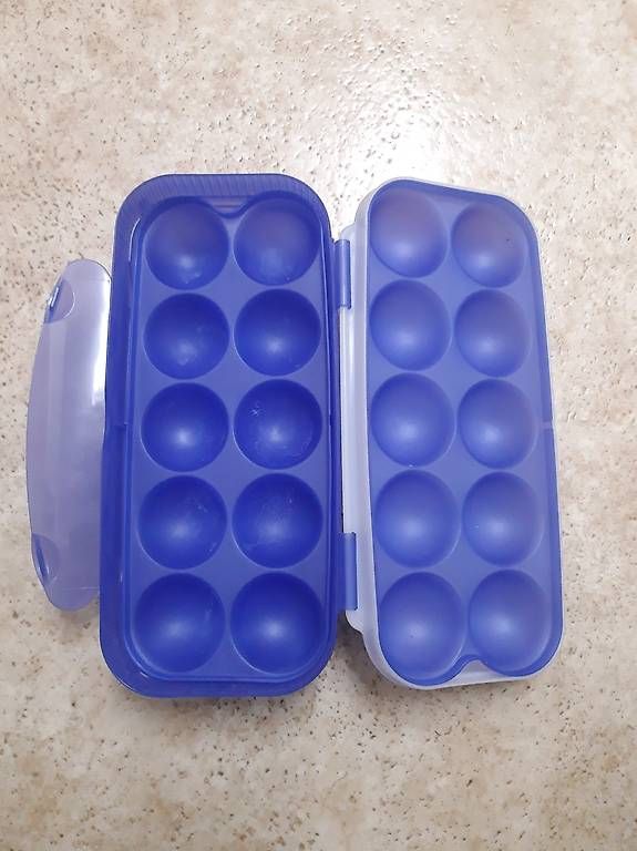 Recipients et similaires: Eierbox Tupperware – D'occasion à Oberuzwil par mic_7ppv