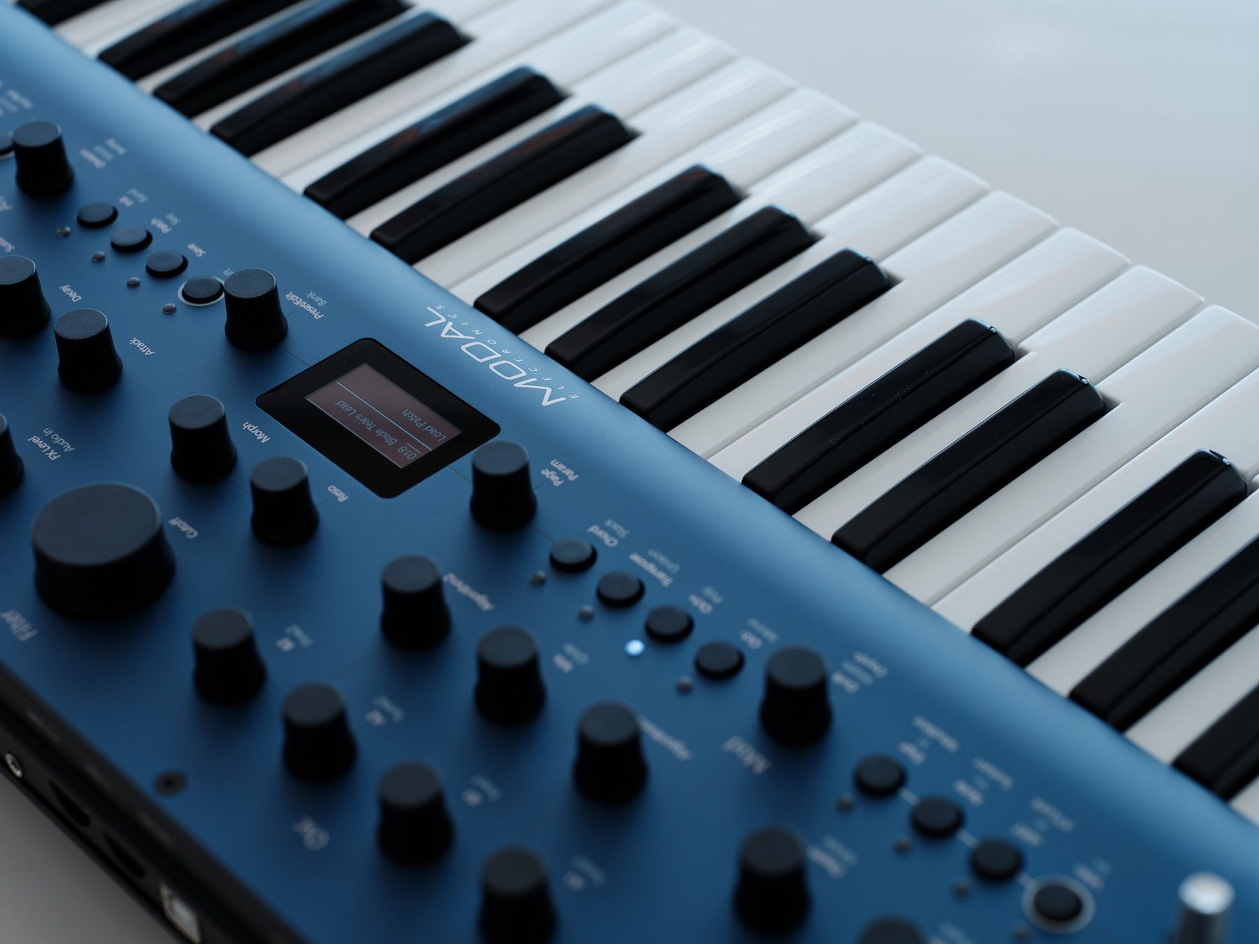 Modal Electronics Musikinstrumente: Modal Electronics - Cobalt 8 – Gebraucht aus Fahrwangen von petermmahr 2