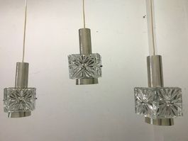 Hängelampe 3er Kaskade Press-Glas und Metall 60er