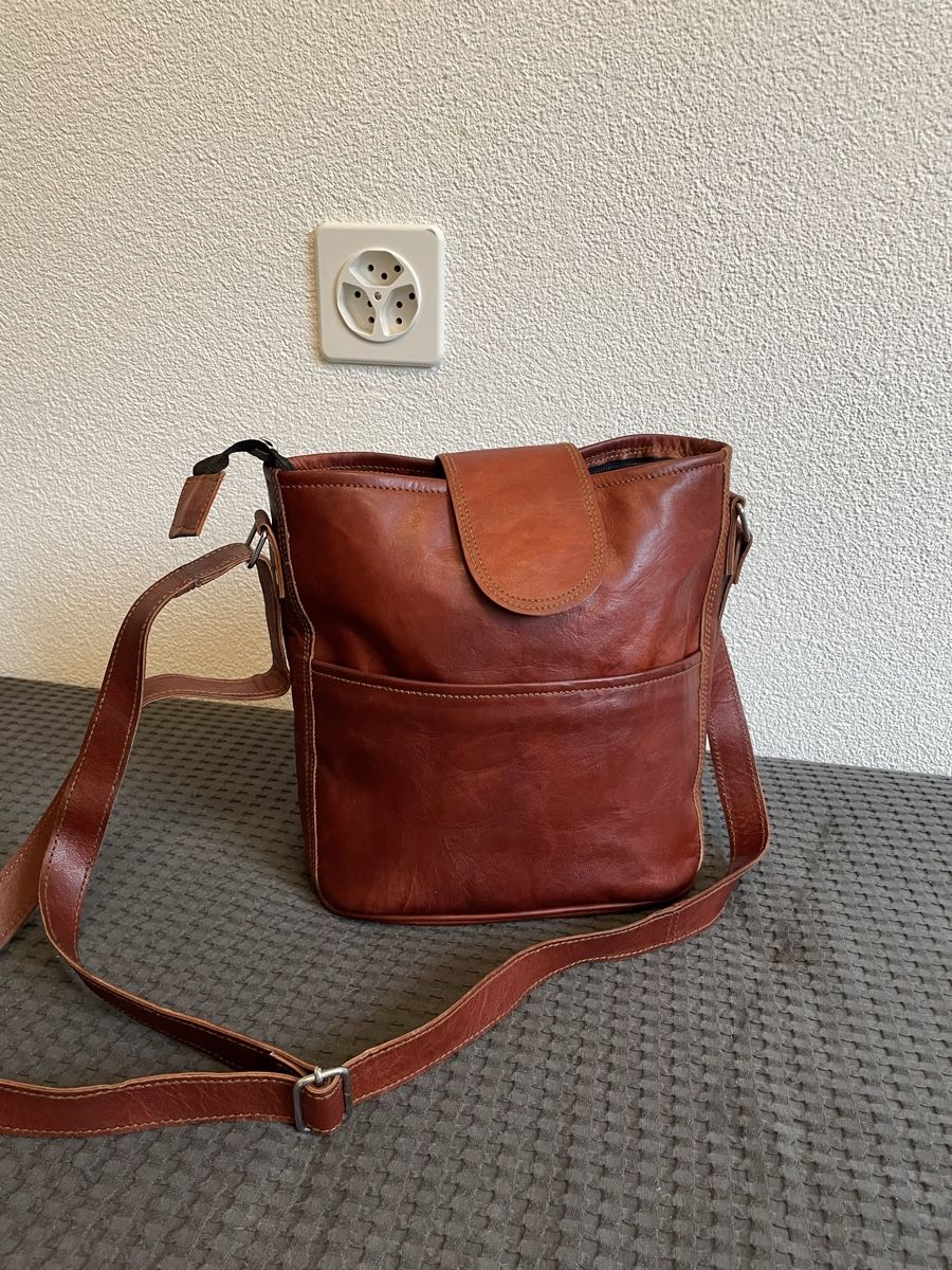 Borse: Leder Tasche Gusti Braun – Nuovo (secondo la descrizione) da Solothurn venduto da joodie12
