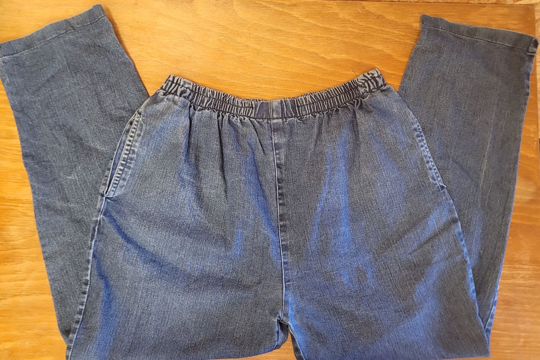 Jeans: JEANS BLEU (ceinture élastique) – Usato da Lausanne venduto da PlusValue_Lausanne 3