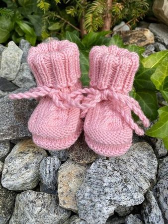 Finkli / Babyfinkli handgestrickt rosa