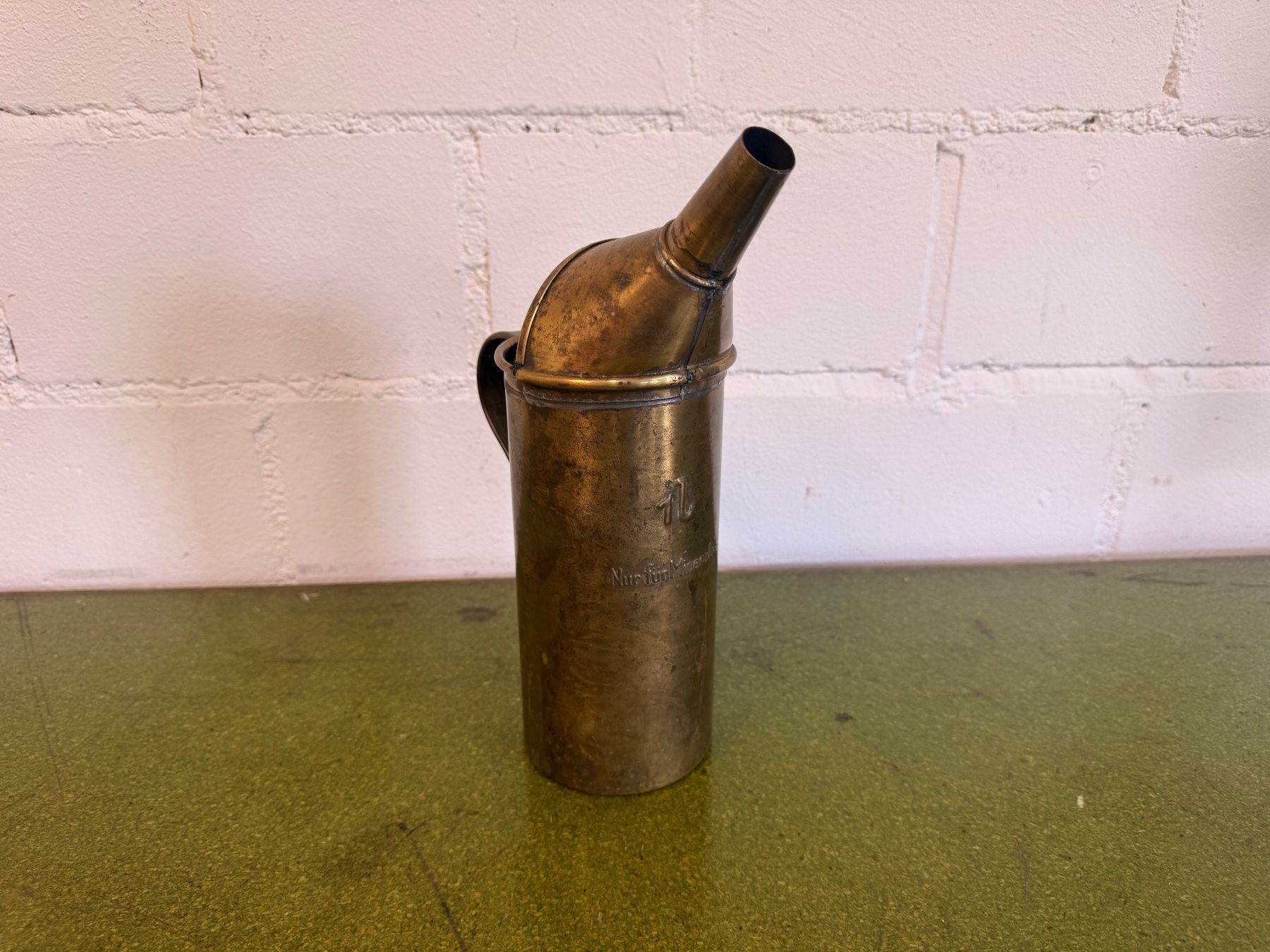 Annaffiatura & Irrigazione: Vintage Mineralölkanne Messing (Oldtimer) – Usato da Bättwil venduto da Velozianer 3