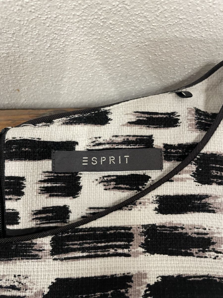 Esprit Vestiti: Kleid von Esprit Grösse M – Nuovo (secondo la descrizione) da Davos Frauenkirch venduto da p.lugnan 1