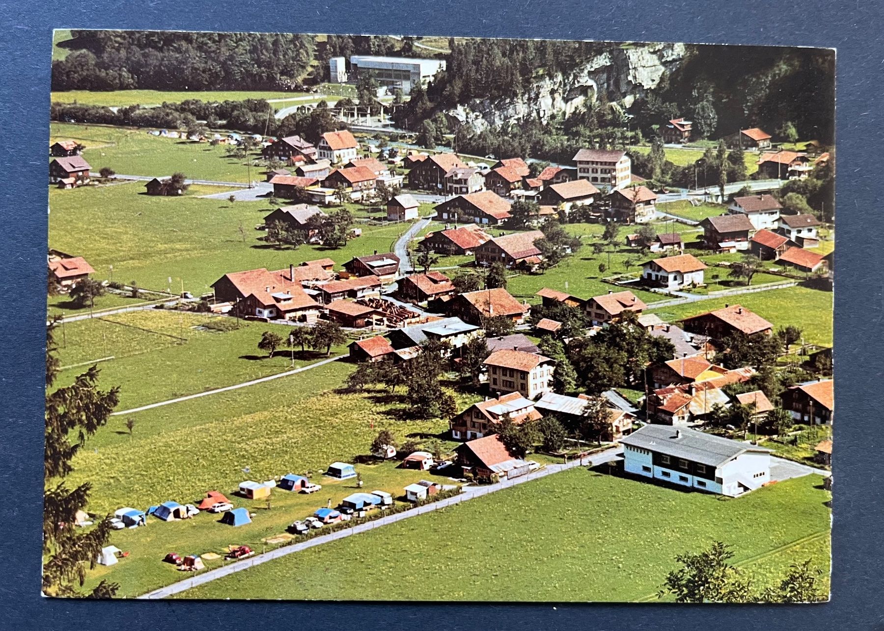 Cartes postales: Camping Grund Innertkirchen, ca. 1980 – D'occasion à Ostermundigen par DaxKarten-75