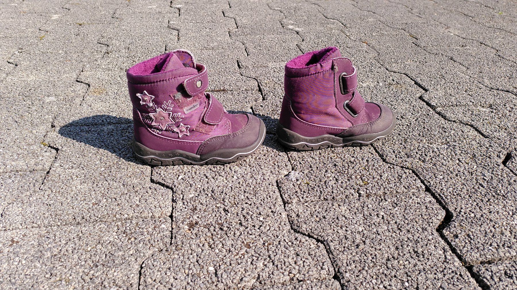 Schuhe für Jungen: Winterschuhe – Gebraucht aus Aarau von GaramMasala1