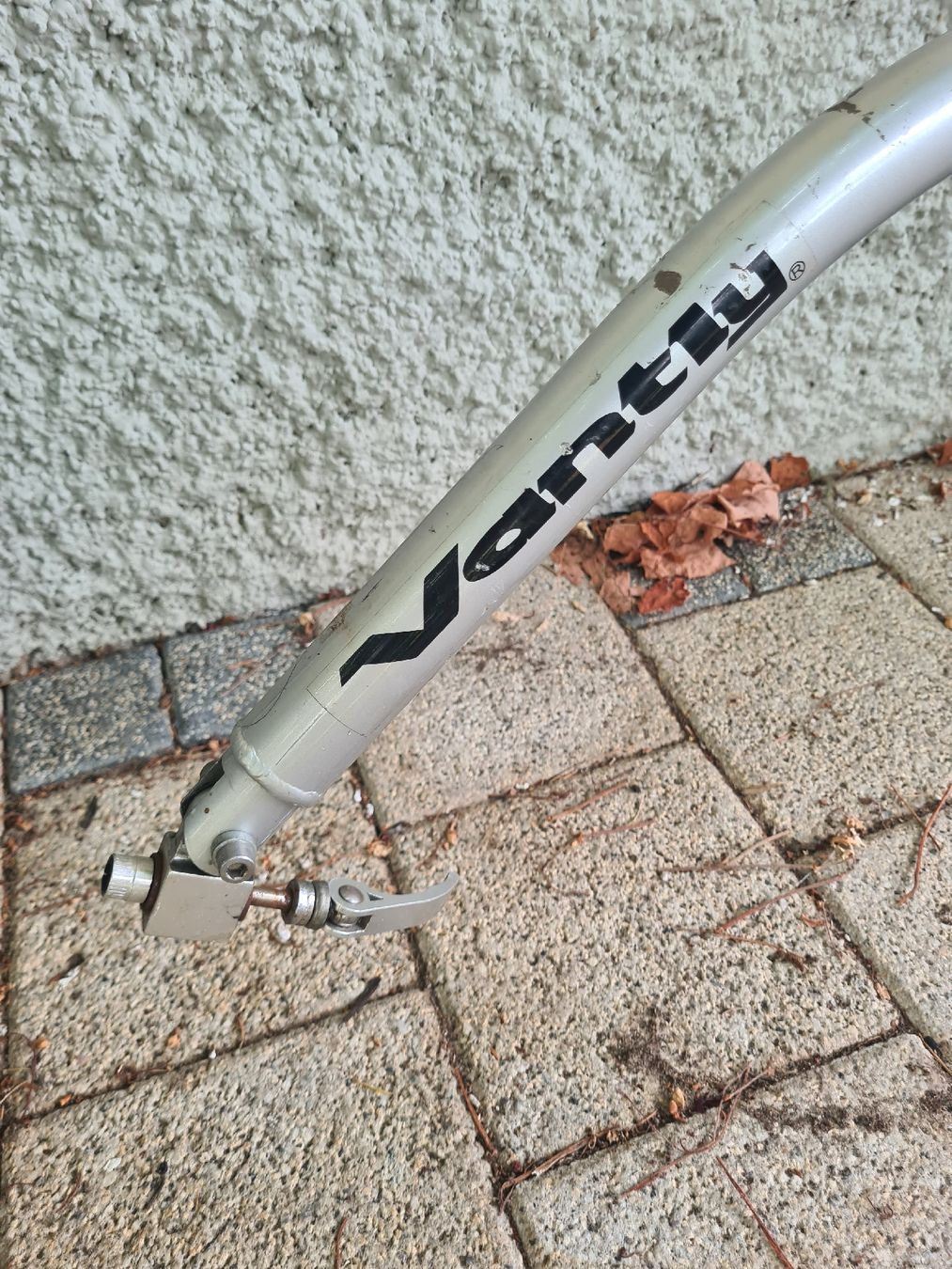 Velos: Schattenvelo – Gebraucht aus Düdingen von Boongo 1