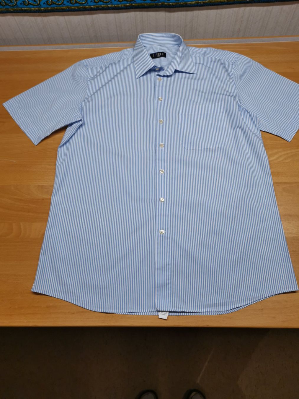 Camicie: Herrenhemd Kurzarm, hellblau-weiss gestreift, INVECE UOMO – Usato da Seuzach venduto da NaehdesignMirjam 3