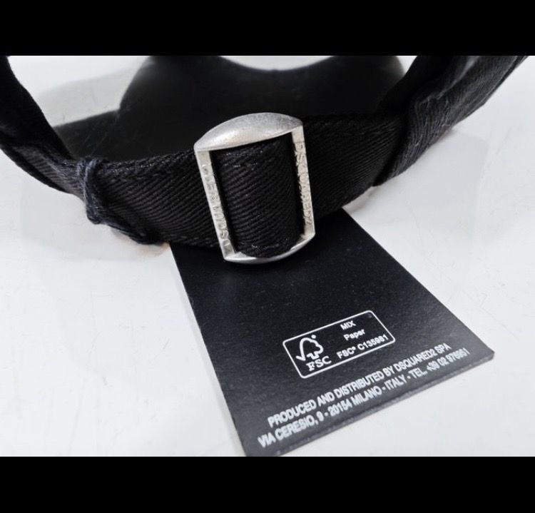 Dsquared2 Chapeaux, bonnets & casquettes: DSQUARED2 CAP SCHWARZ (ICON) – Neuf avec emballage d'origine à Andwil SG par Kaltbrunner 3