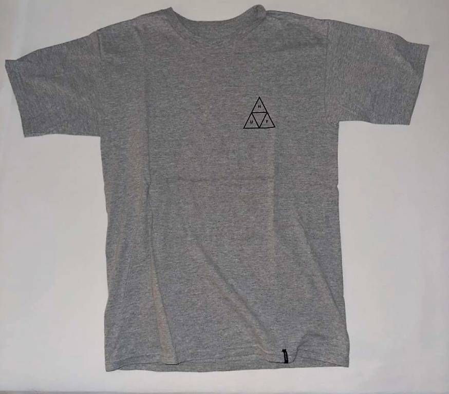 T-shirt: Huf T-shirt – Usato da Wettswil venduto da mia_ql62
