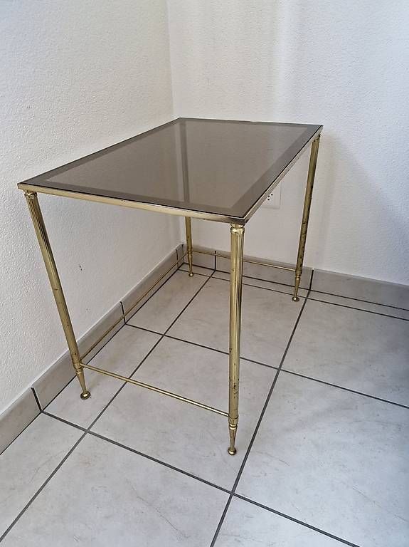 Tavoli: Tavolino vintage in ottone e vetro – Usato da Giubiasco venduto da bar_r9hz