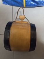 Klassisches Holzfässchen / Schnapsfass mit Lederriemen – Rus