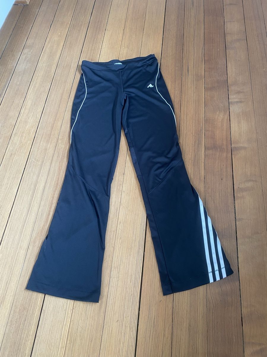 Adidas Leggings: Adidas ClimaCool Sporthose Gr. 160, aber wie eine S – Usato da Steffisburg venduto da viv_5tqt