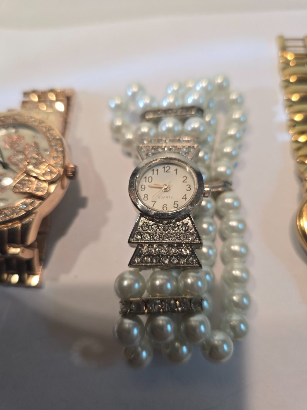 Orologi: 7 Damenuhren – Usato da Ennetbürgen venduto da 50shafali53 2
