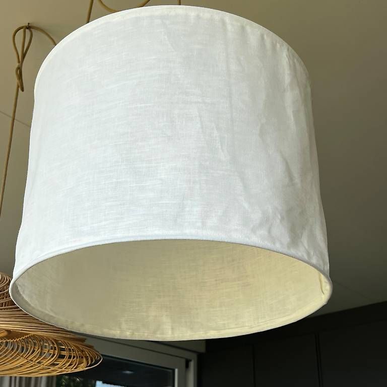 Abat-jours: Linen lamp shade 50 cm diameter – D'occasion à Oberägeri par Theonose74