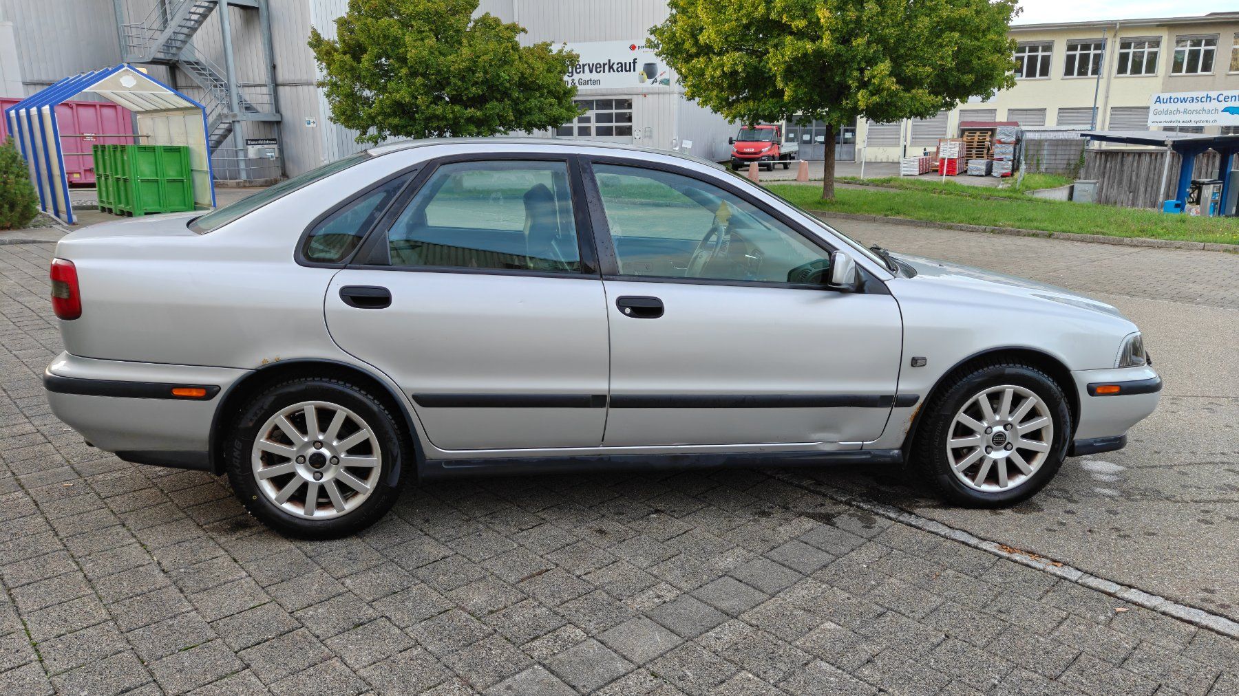 Volvo Automobili: Volvo S40 2.0 – Usato da Rorschacherberg venduto da Dogsoldier 4
