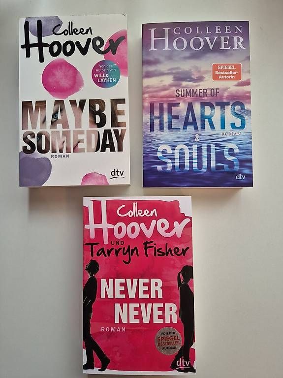 Libri: Bücher von Colleen Hoover – Usato da Horn venduto da Sarina30