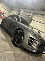 Porsche Macan 21” Komplettradsatz – Pirelli P Zero – 5 Felge
