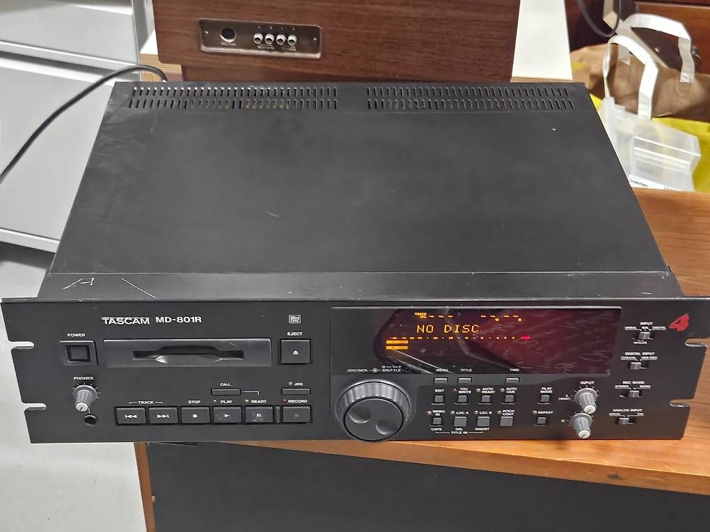 Tascam Enregistreurs: Tascam MD 801 R – Défectueux à Geneve par AlbertFink74 3