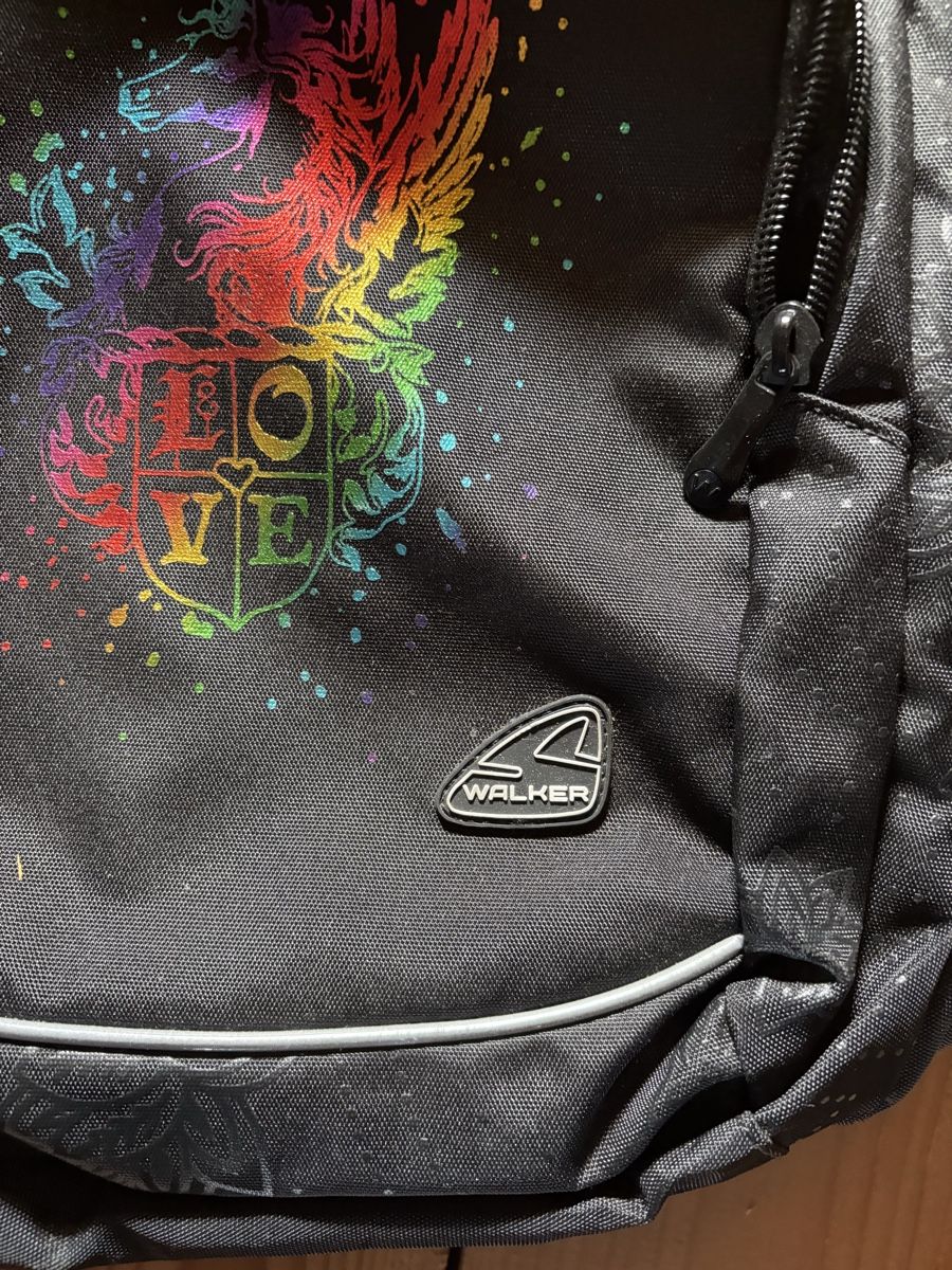 Borse & Zaini: Rucksack Walker schwarz Unicorn LOVE  – Usato da Buchrain venduto da Sisi83 4