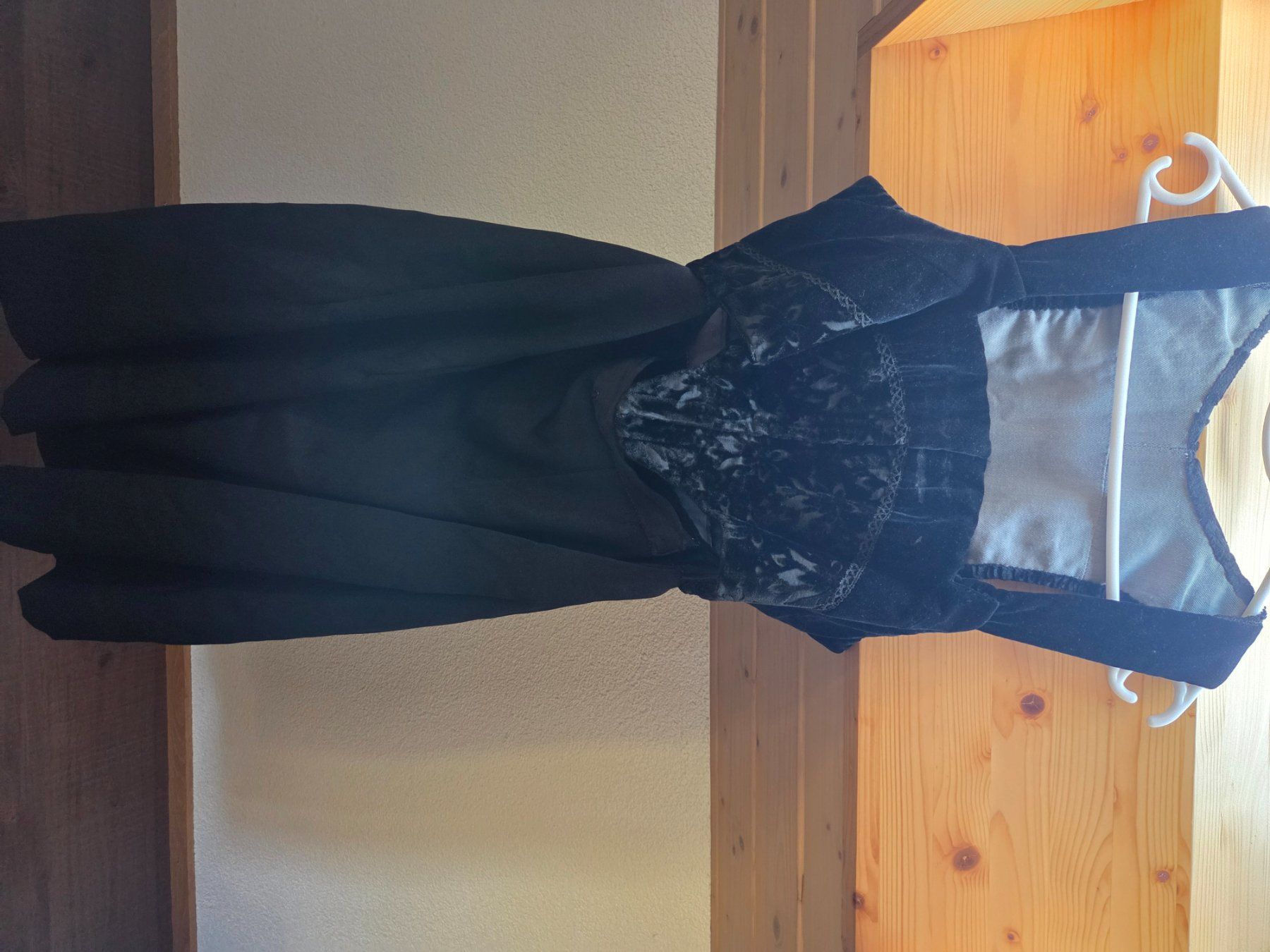 Costumes: Gotthelftracht – D'occasion à Arni BE par she_p6nm 1