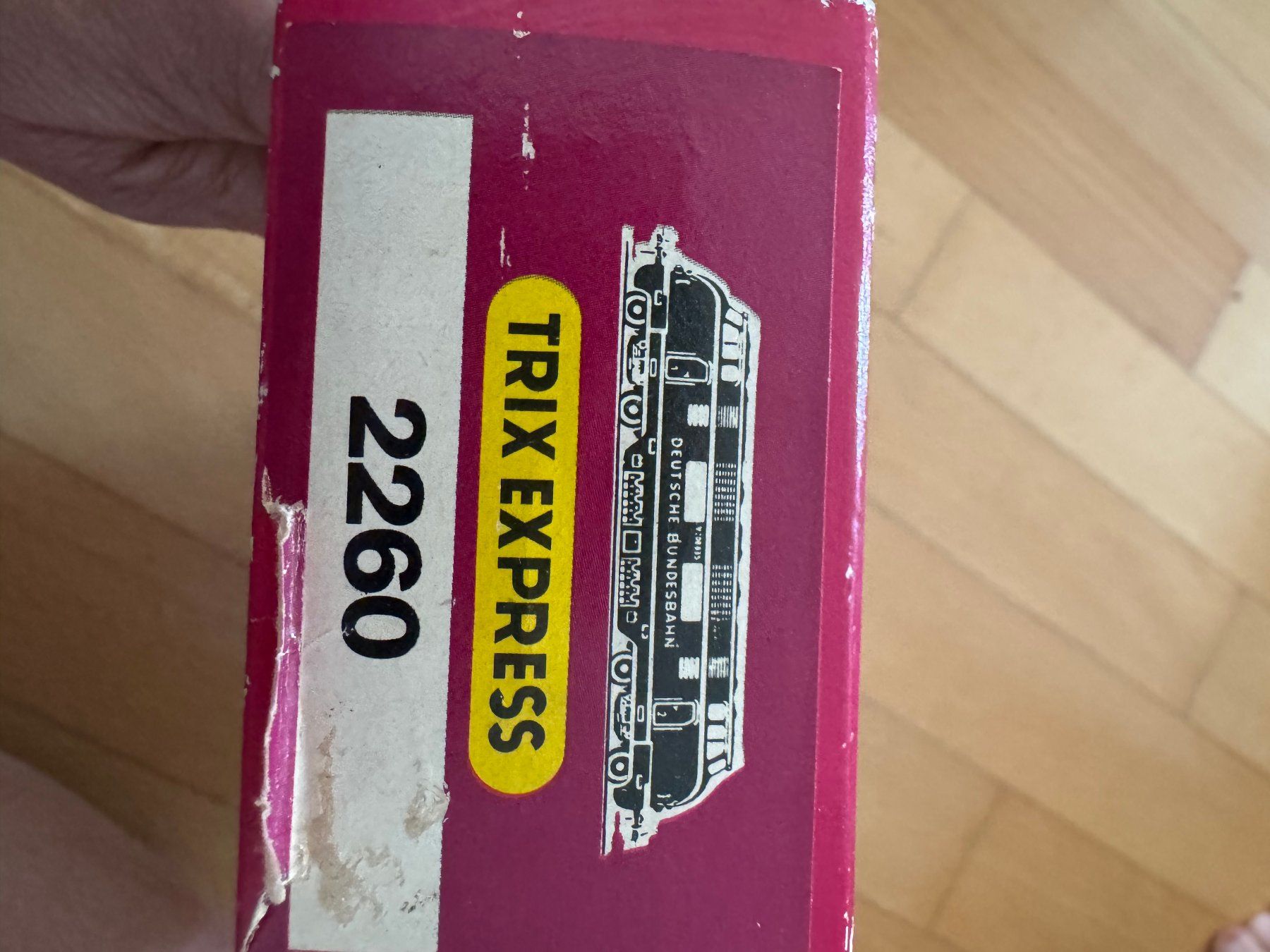 Trix Modellini di ferrovie: Eisenbahnteil Trix – Usato da Zürich venduto da Hawaii22 2