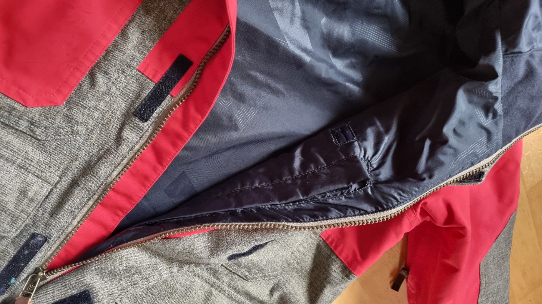 Giacche: Snowboardjacke Analog Herren Grösse S gebraucht – Usato da Wohlen AG venduto da stephanieAG 7