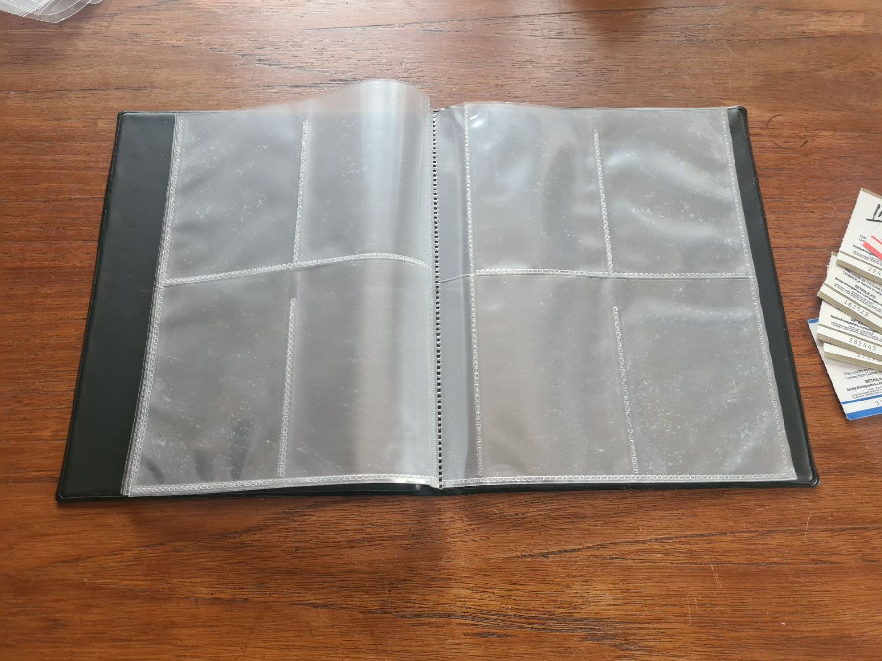 Libri: Limited Run Games Karten Sammelmappe – Usato da Zürich venduto da Wickeddude 1