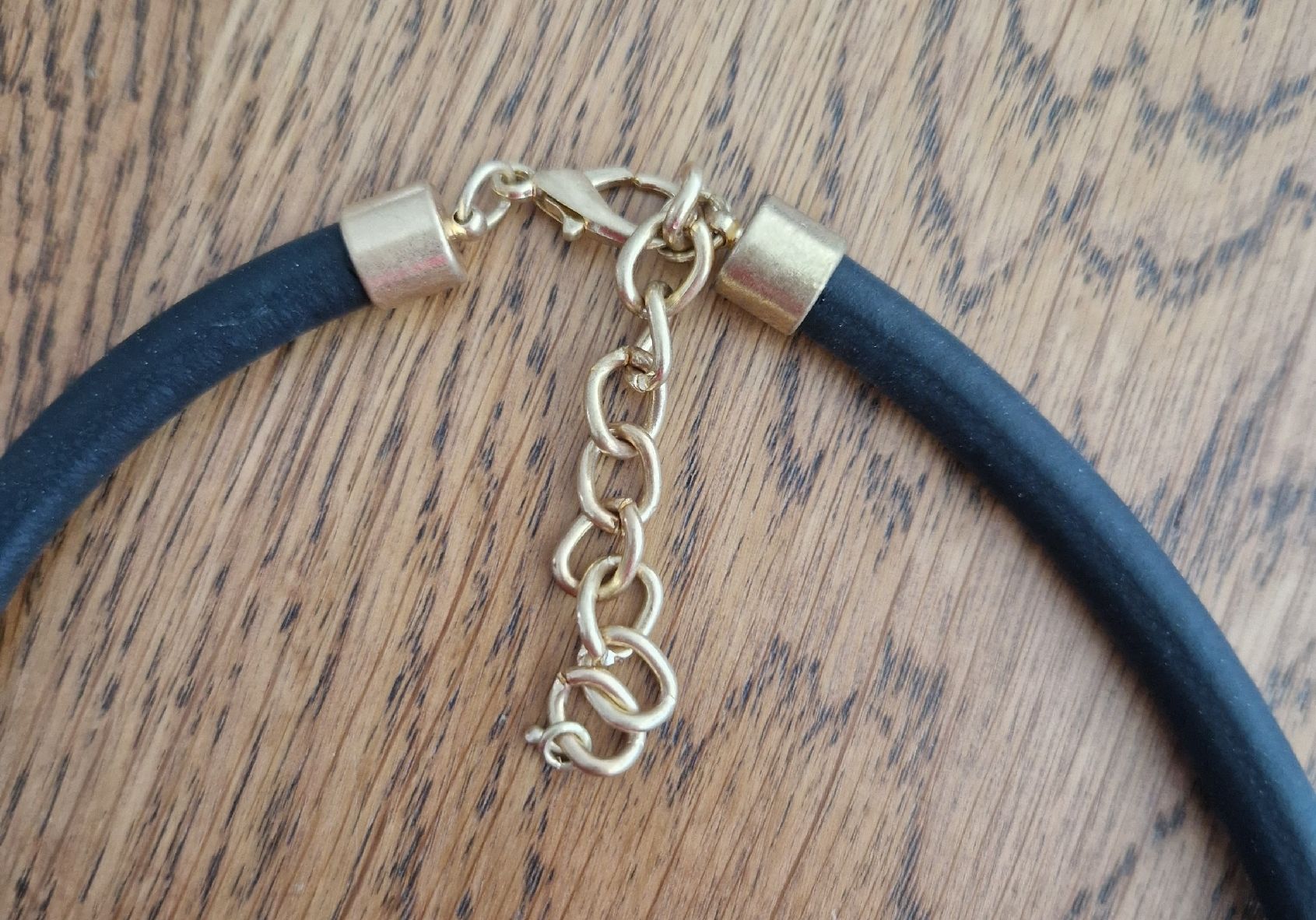 Colliers: COLLIER FEMME – Neuf avec emballage d'origine à Camorino par JPHANDMADE1 2